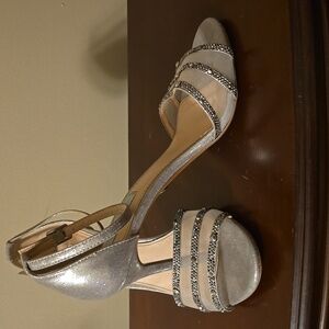 Betsy Johnson Sparkly High Heeled Sandals Size 8.5